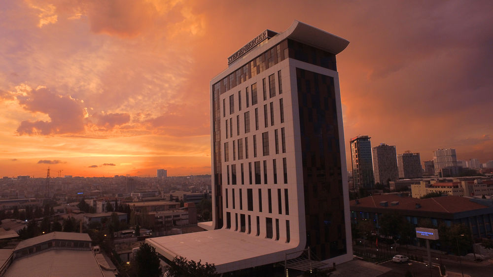 STEİGENBERGER AİRPORT HOTEL  / İSTANBUL